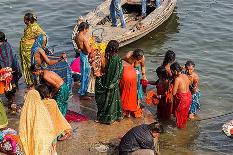 indian girl bathing in open|open bath ganga ghat videos.